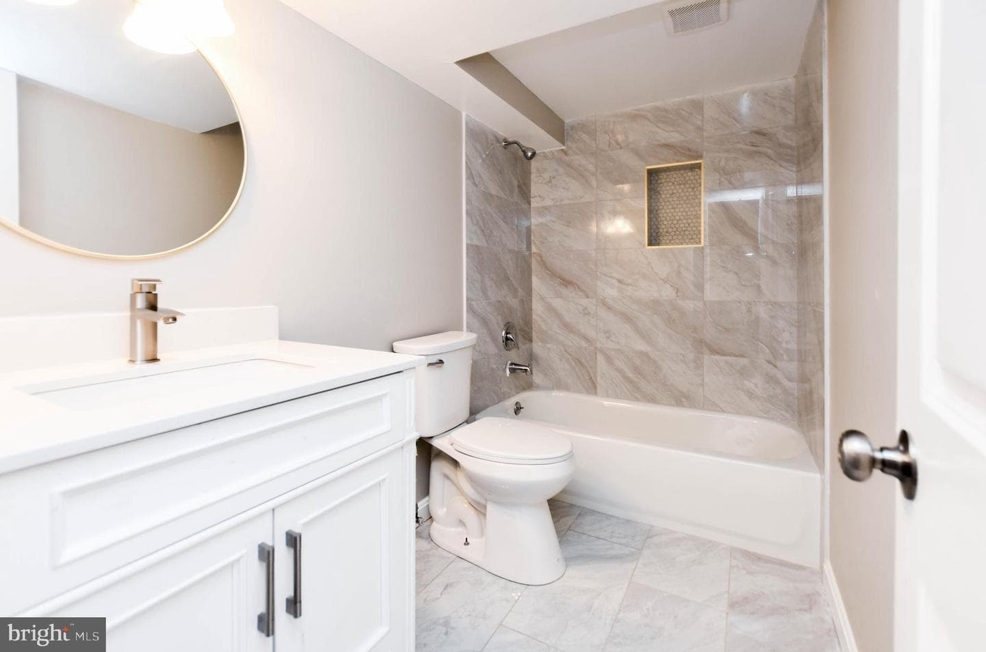 19104 Roman Way photo 59