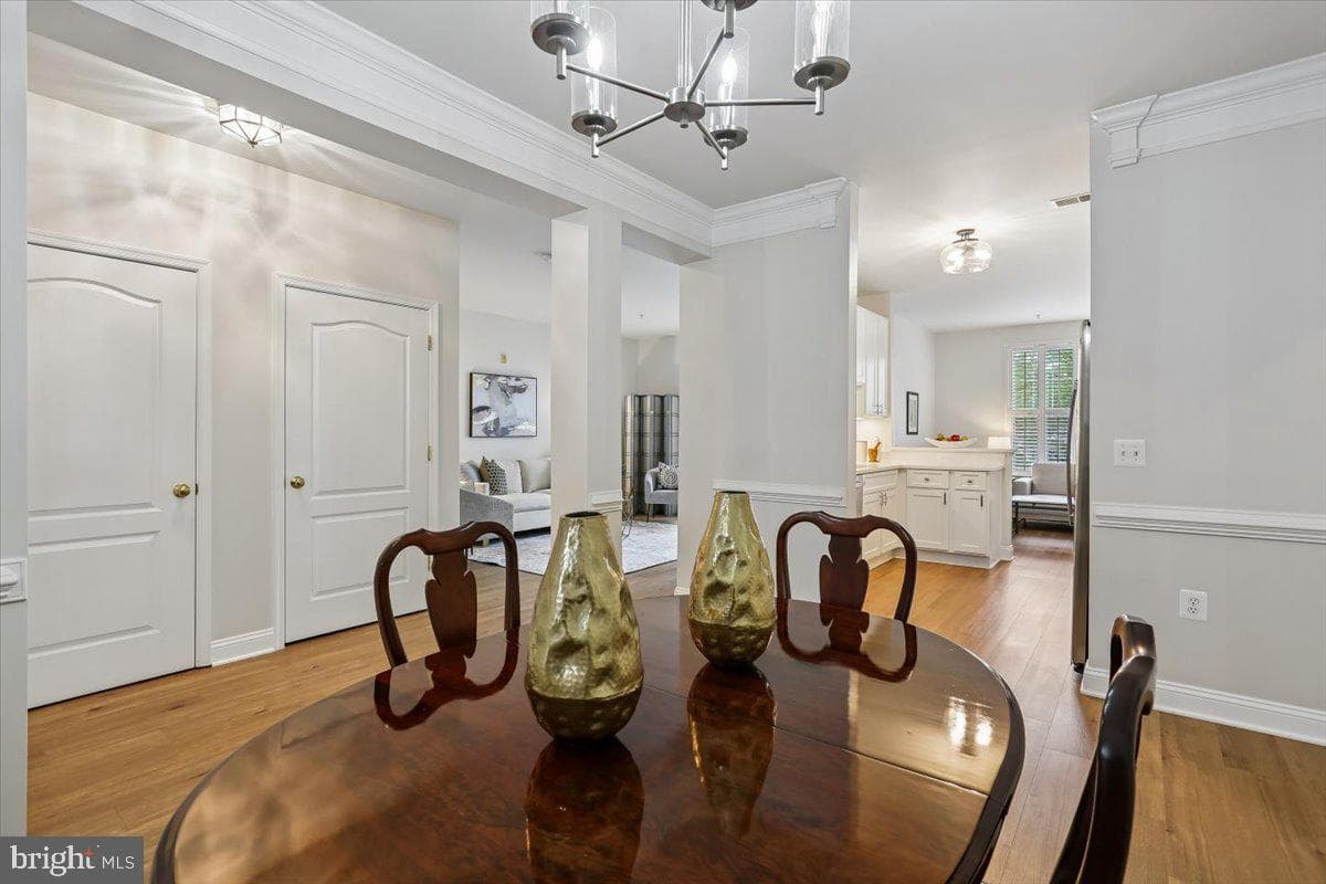 501 King Farm Boulevard #206 photo 19
