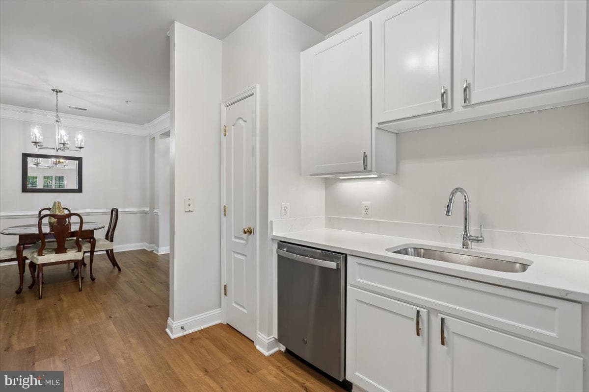 501 King Farm Boulevard #206 photo 8