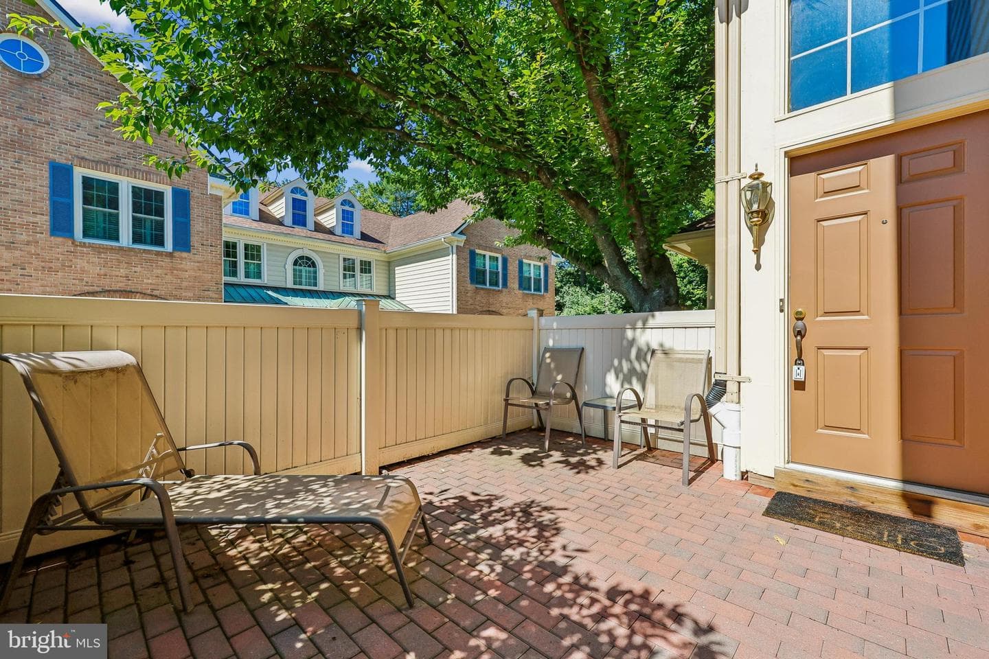 5823 Linden Square Court #52 photo 7