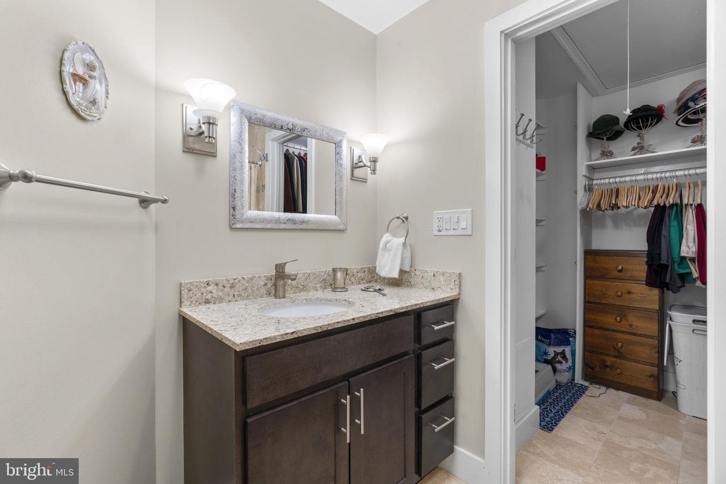 1647 Hugo Circle photo 16