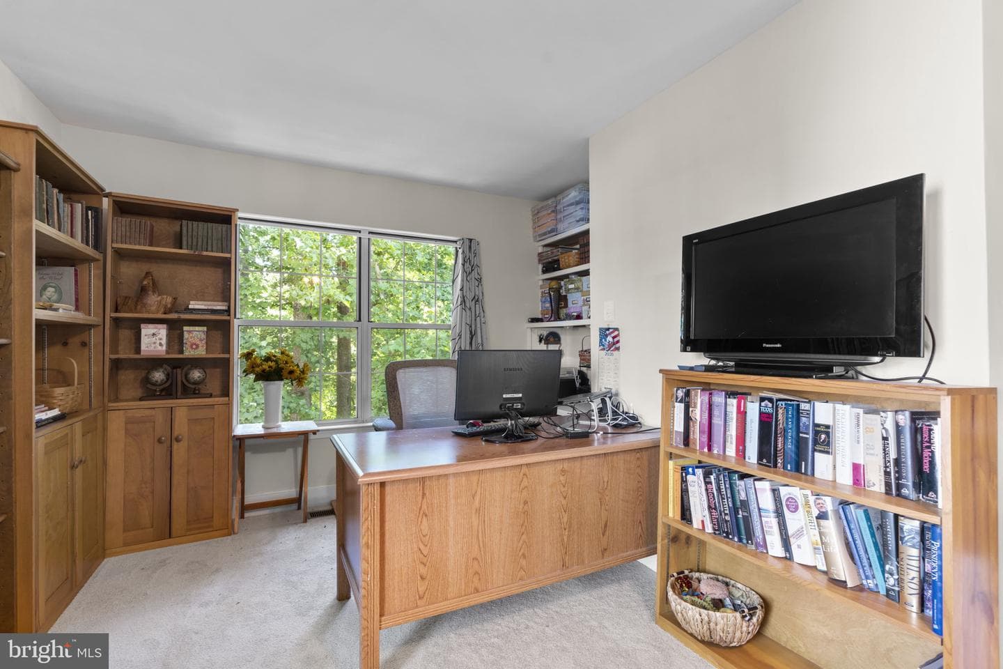 1647 Hugo Circle photo 19