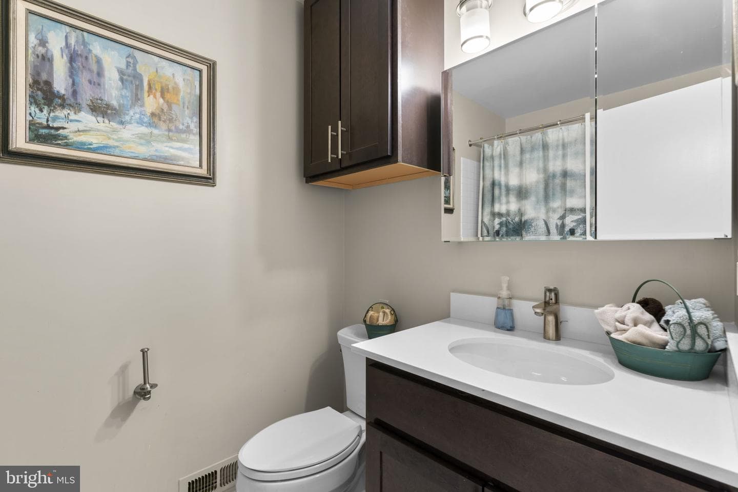 1647 Hugo Circle photo 22
