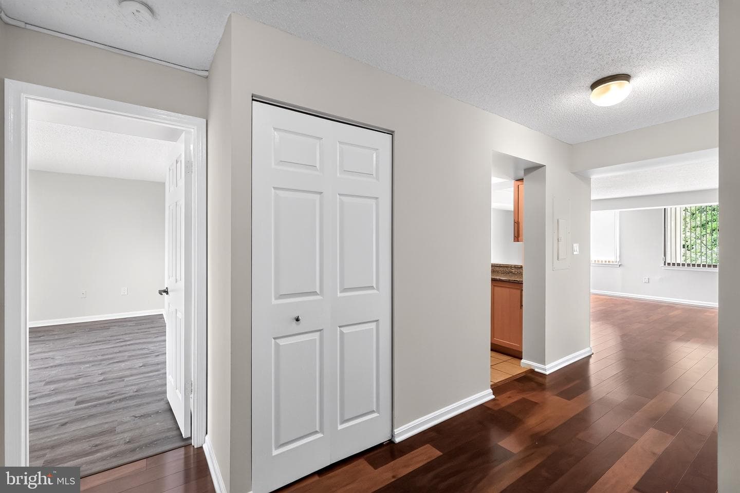 10101 Grosvenor Place #305 photo 19