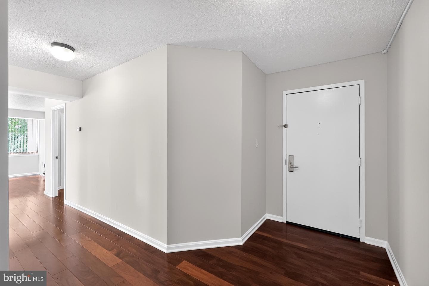 10101 Grosvenor Place #305 photo 9