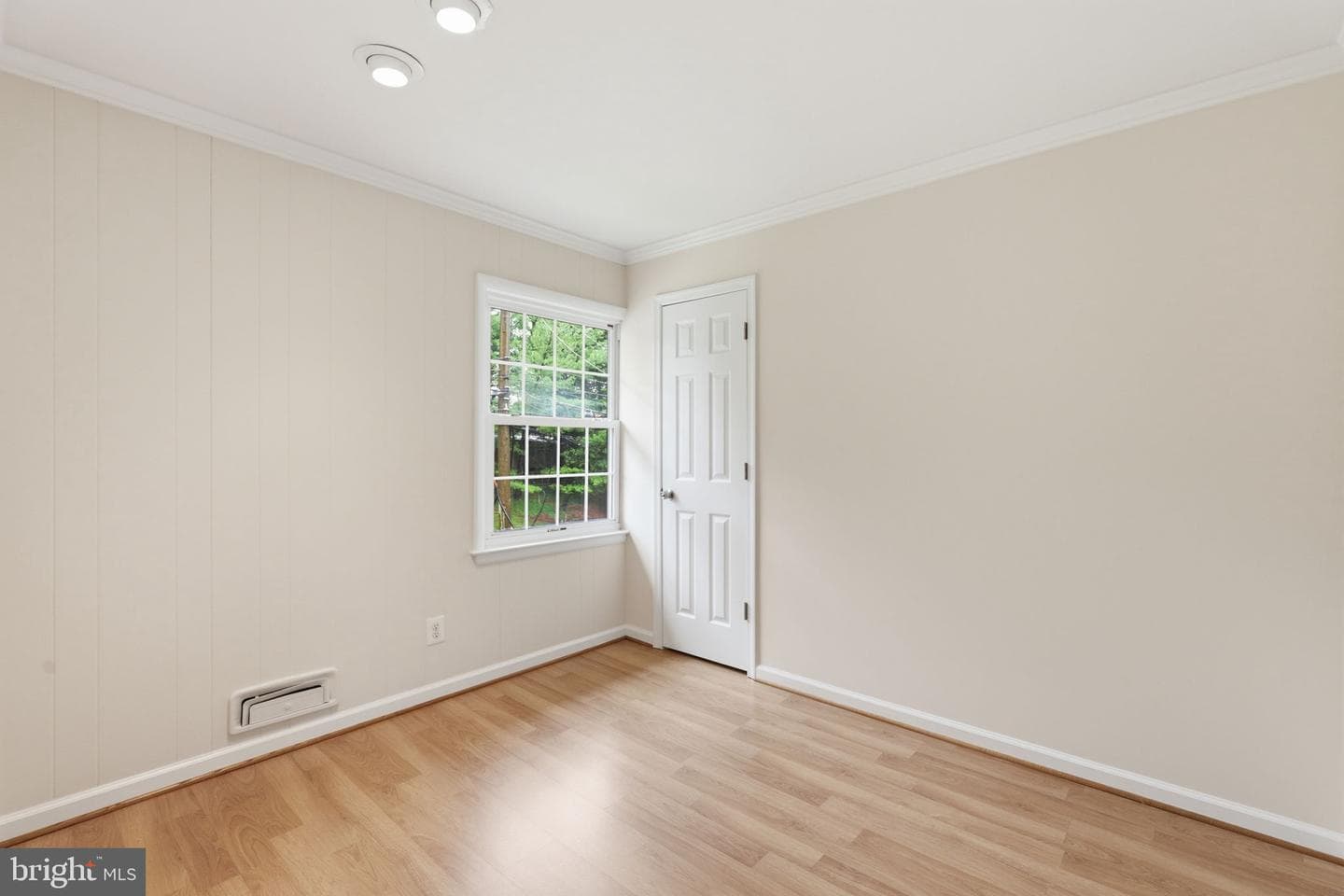 9706 Dameron Drive photo 20