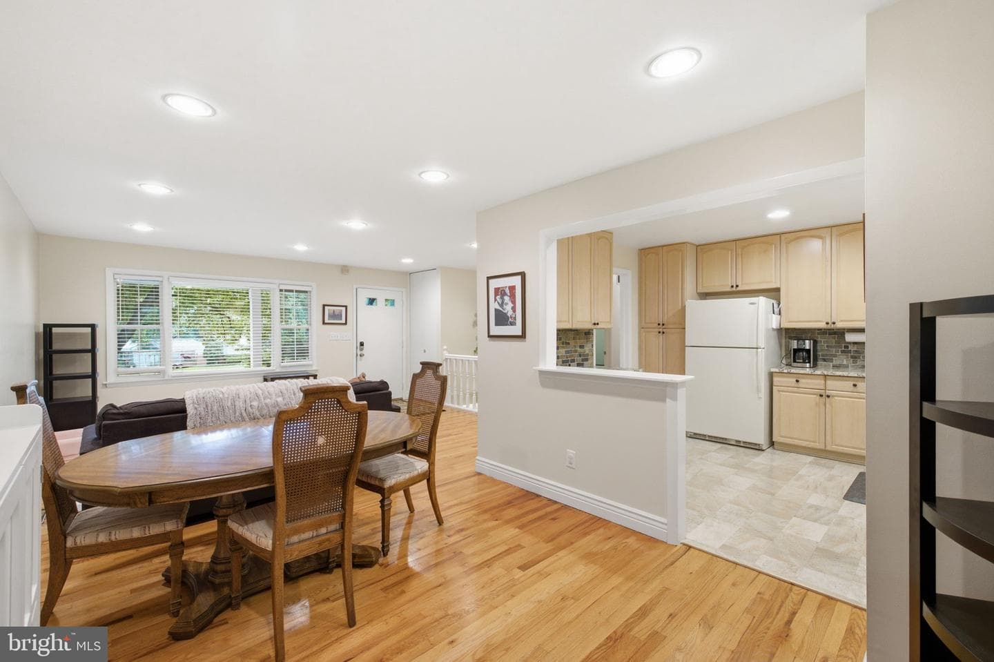 11937 Bayswater Road photo 11