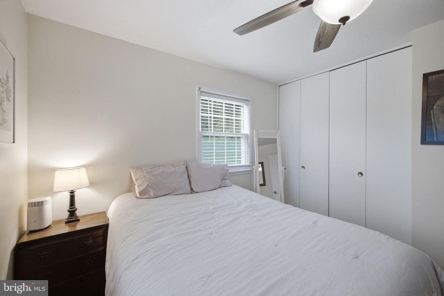 11937 Bayswater Road photo 22