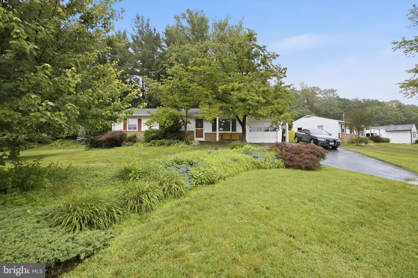 11937 Bayswater Road photo 53