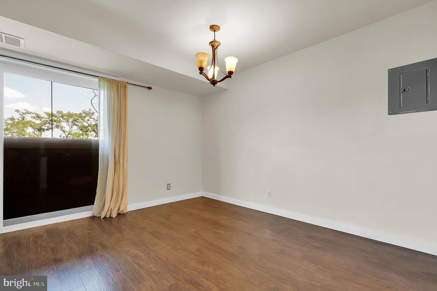 575 Thayer Avenue #705 photo 7
