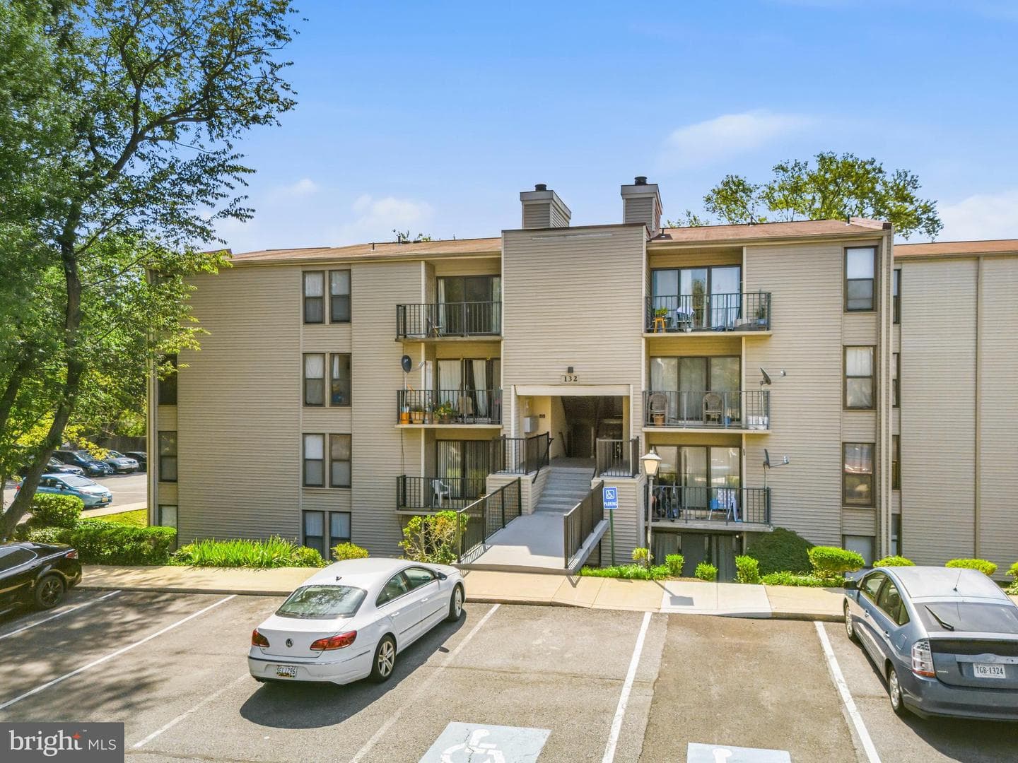 132 Duvall Lane #205-10, Gaithersburg