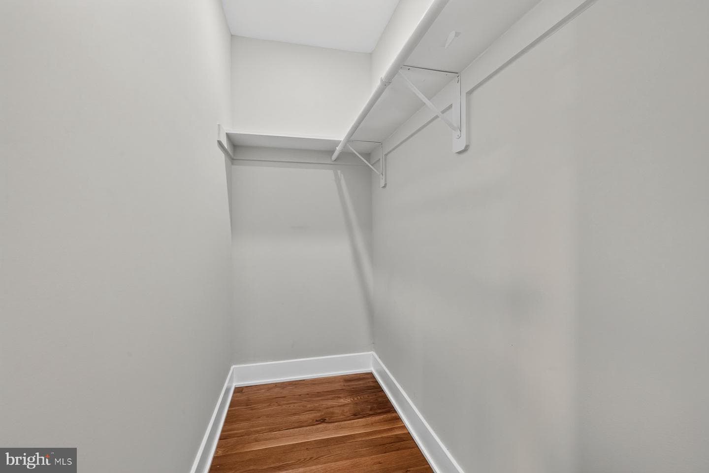 2610 Silverdale Drive photo 26