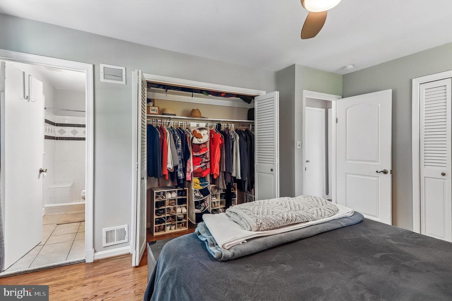 1002 Devere Drive photo 18
