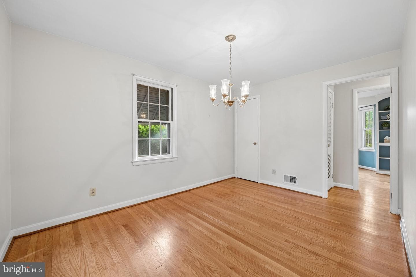 124 Chestnut Avenue photo 9