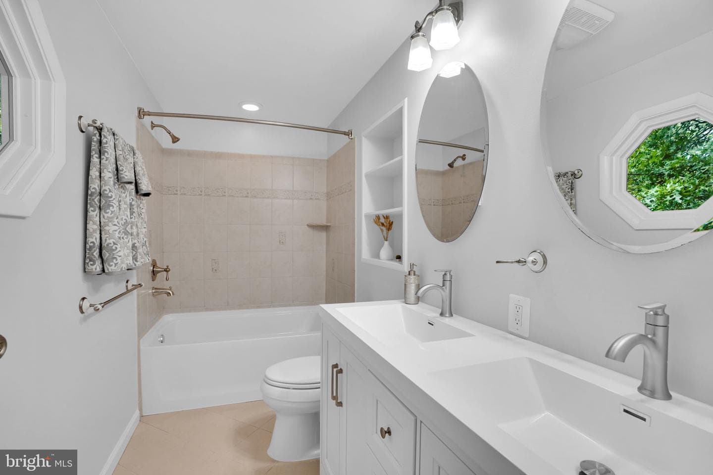 8604 Calypso Lane photo 15