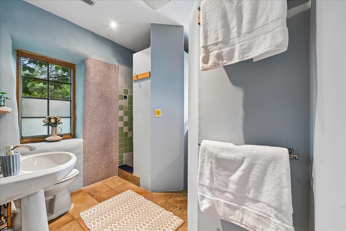 7108 Holly Avenue photo 51