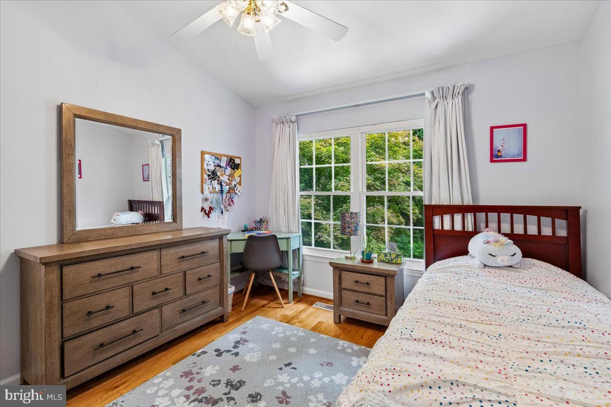 25 Tivoli Lake Court photo 17