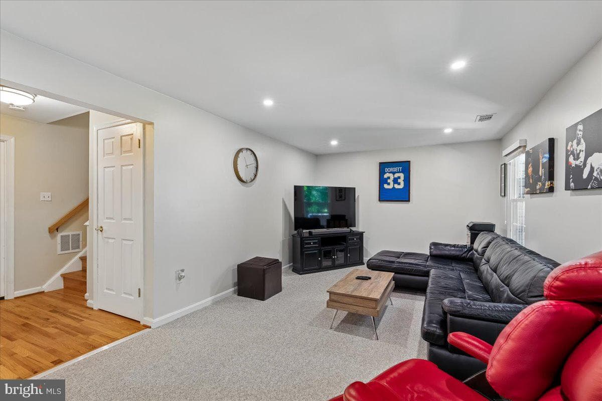 25 Tivoli Lake Court photo 39