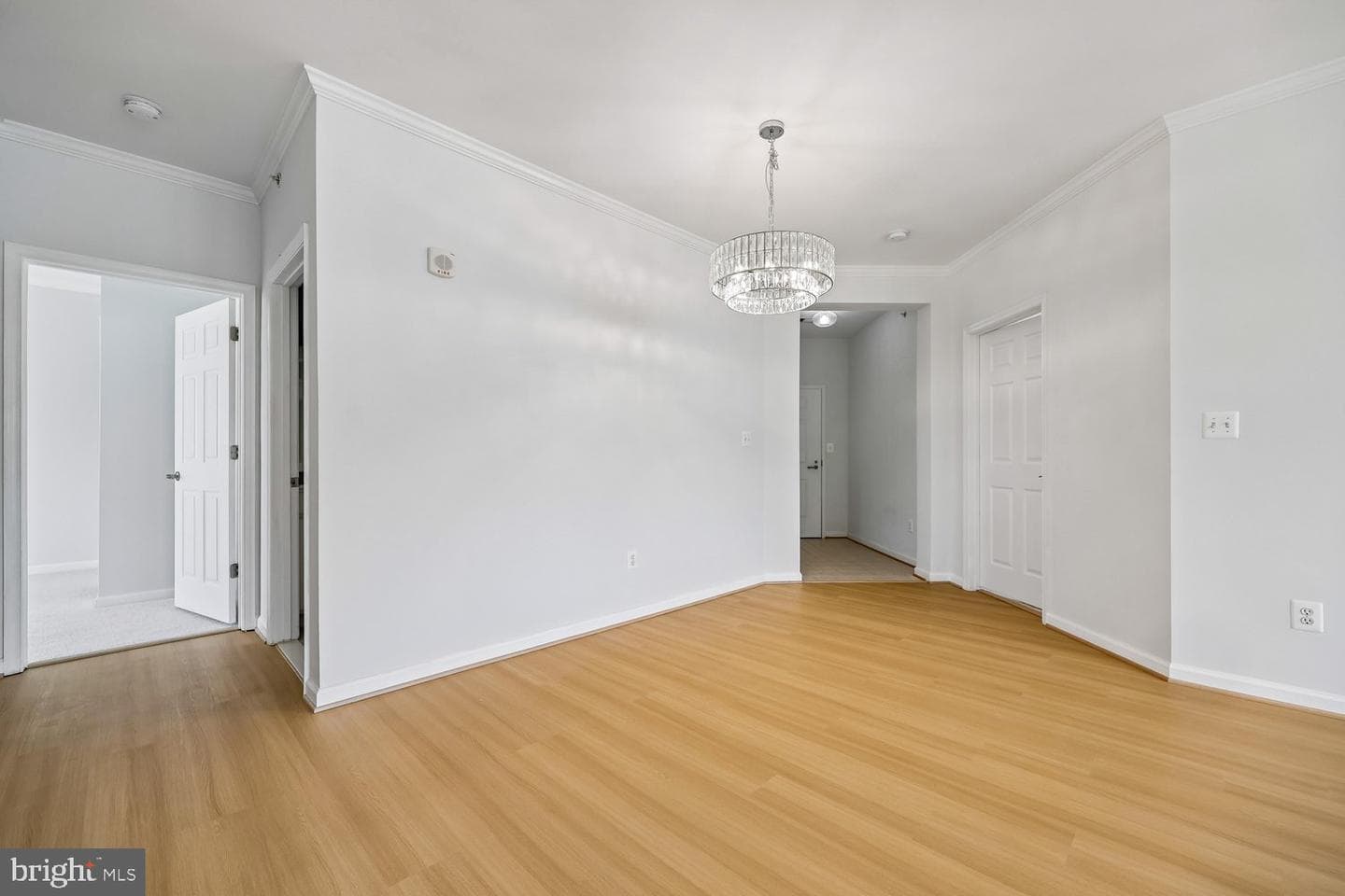 301 High Gables Drive #402 photo 4