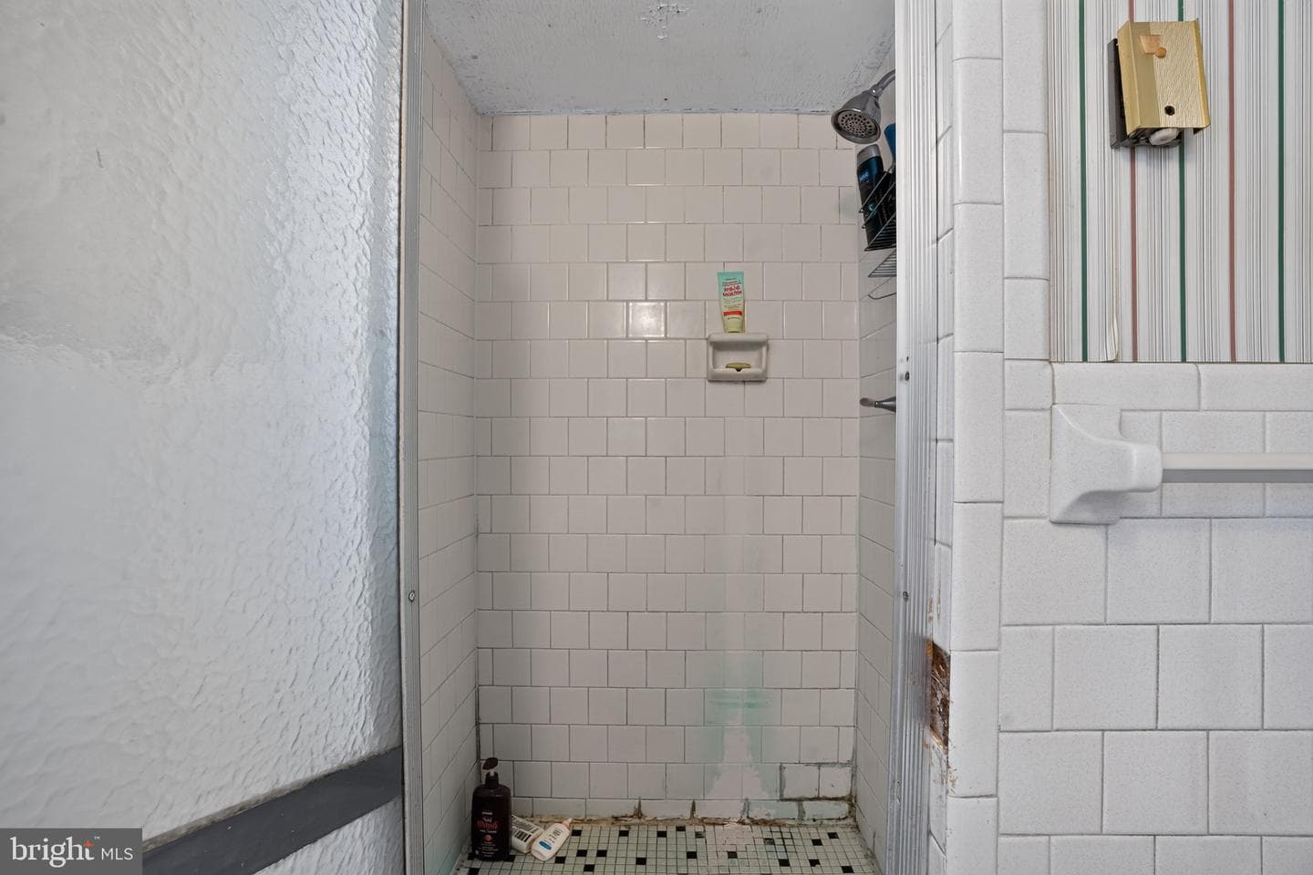 22300 Peach Tree Road photo 30