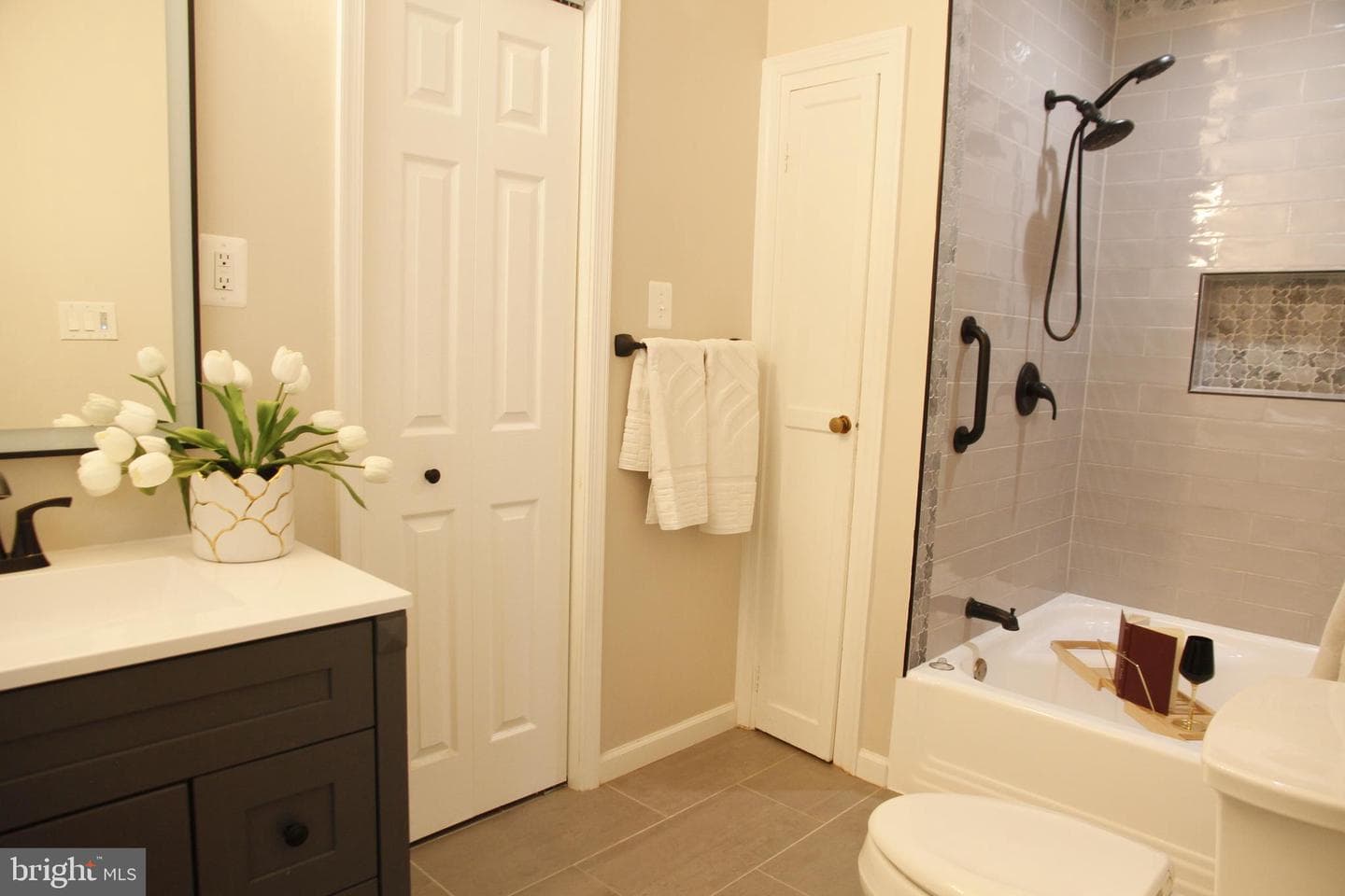 1018 Mcceney Avenue photo 27