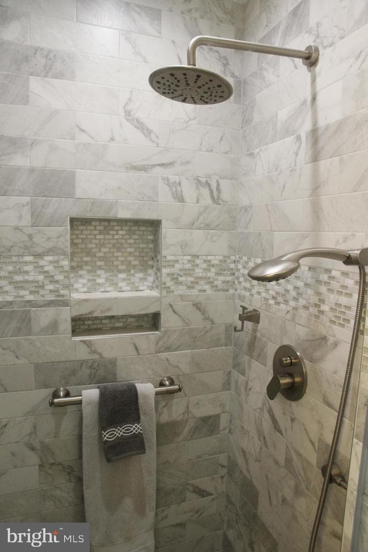 1018 Mcceney Avenue photo 34