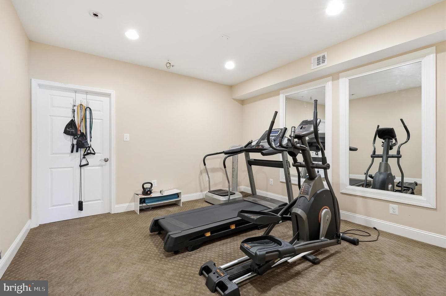 9010 Damascus Hills Ln photo 29