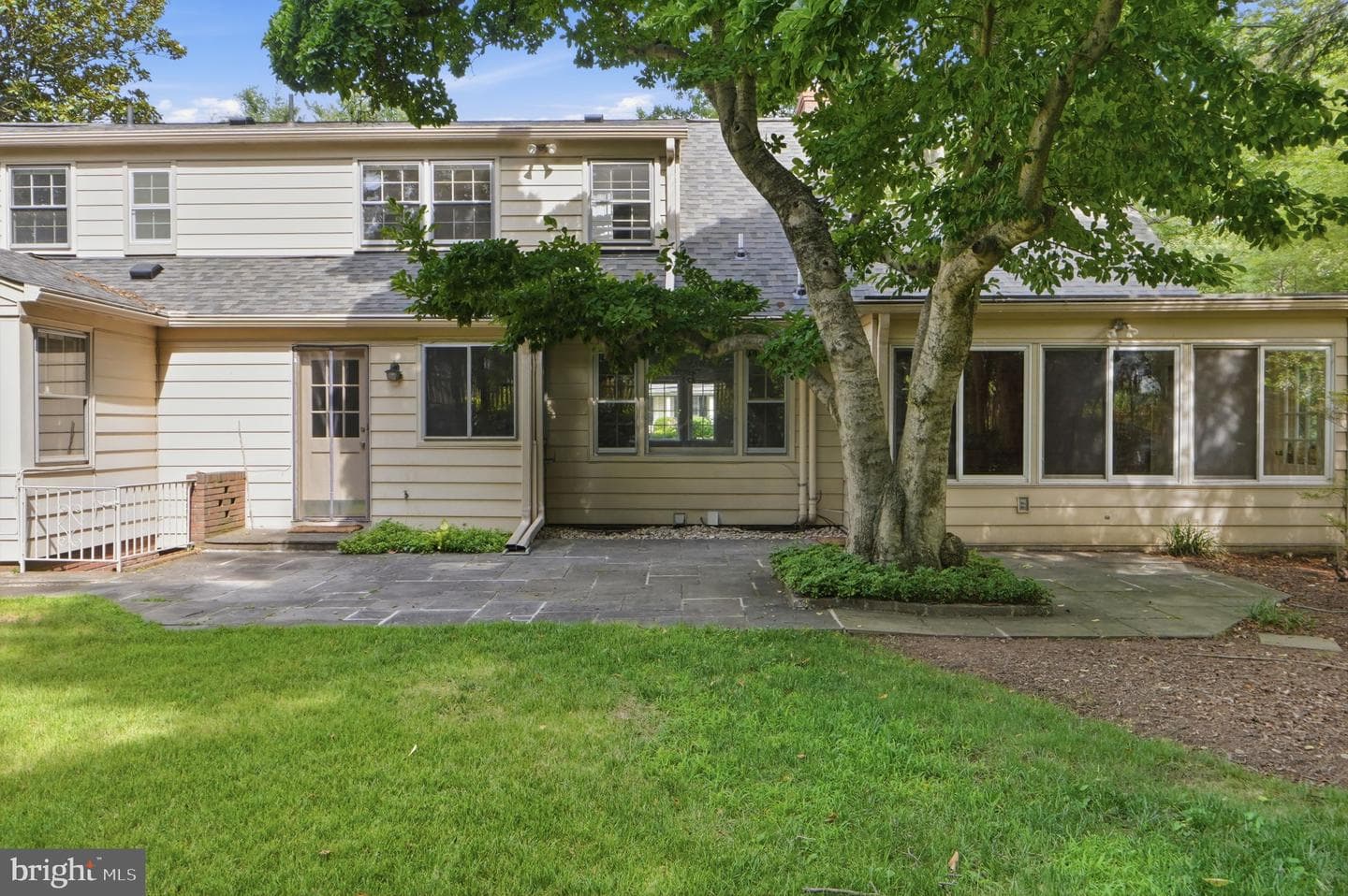 5910 Overlea Road photo 51