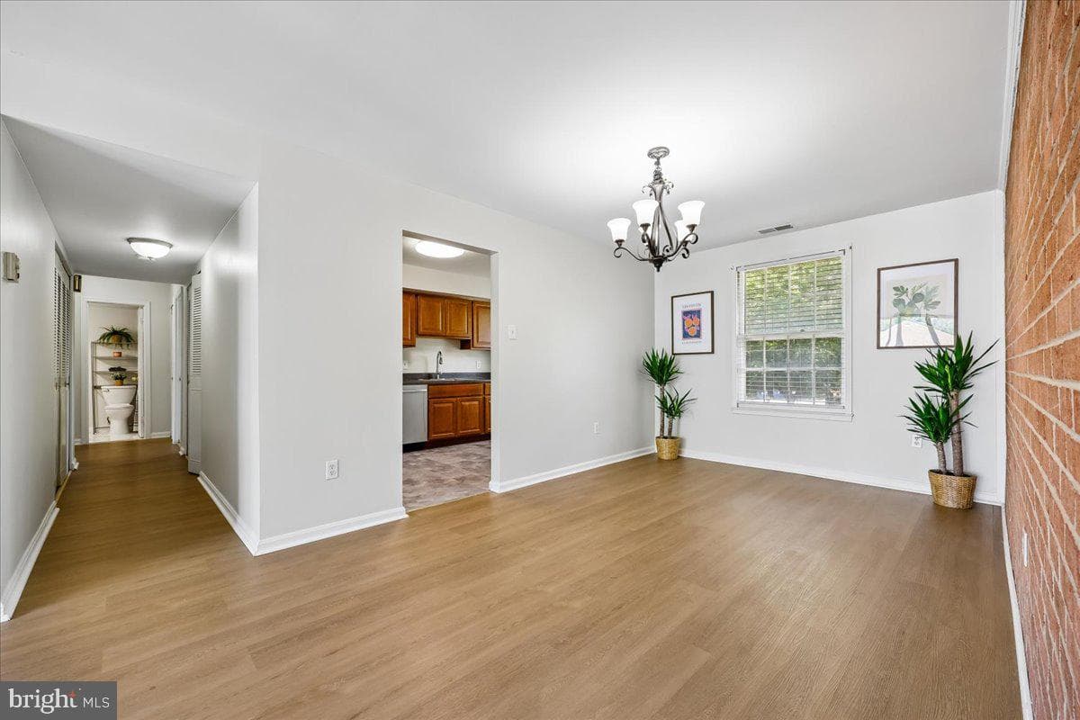740 Quince Orchard Boulevard #102 photo 4