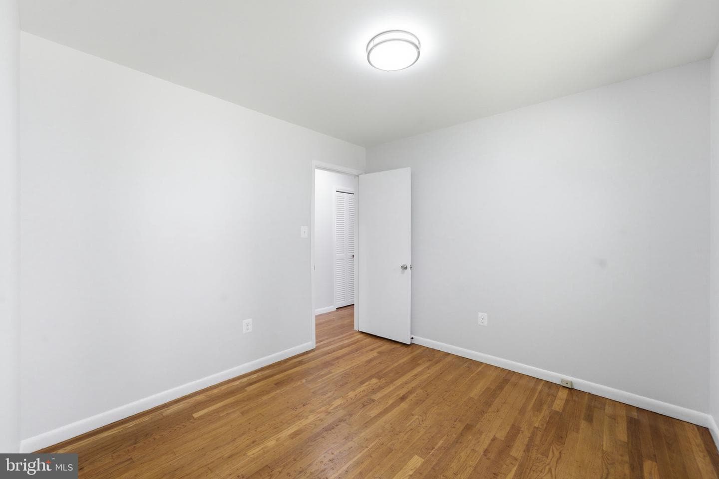 10311 Cheshire Terrace photo 27