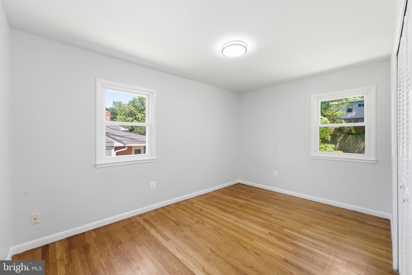 10311 Cheshire Terrace photo 32