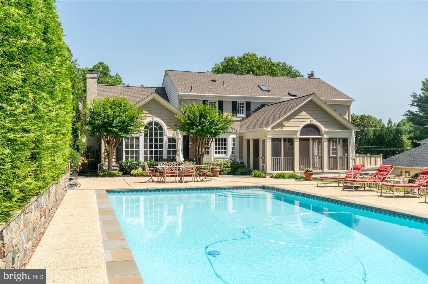 10019 Kendale Road photo 3