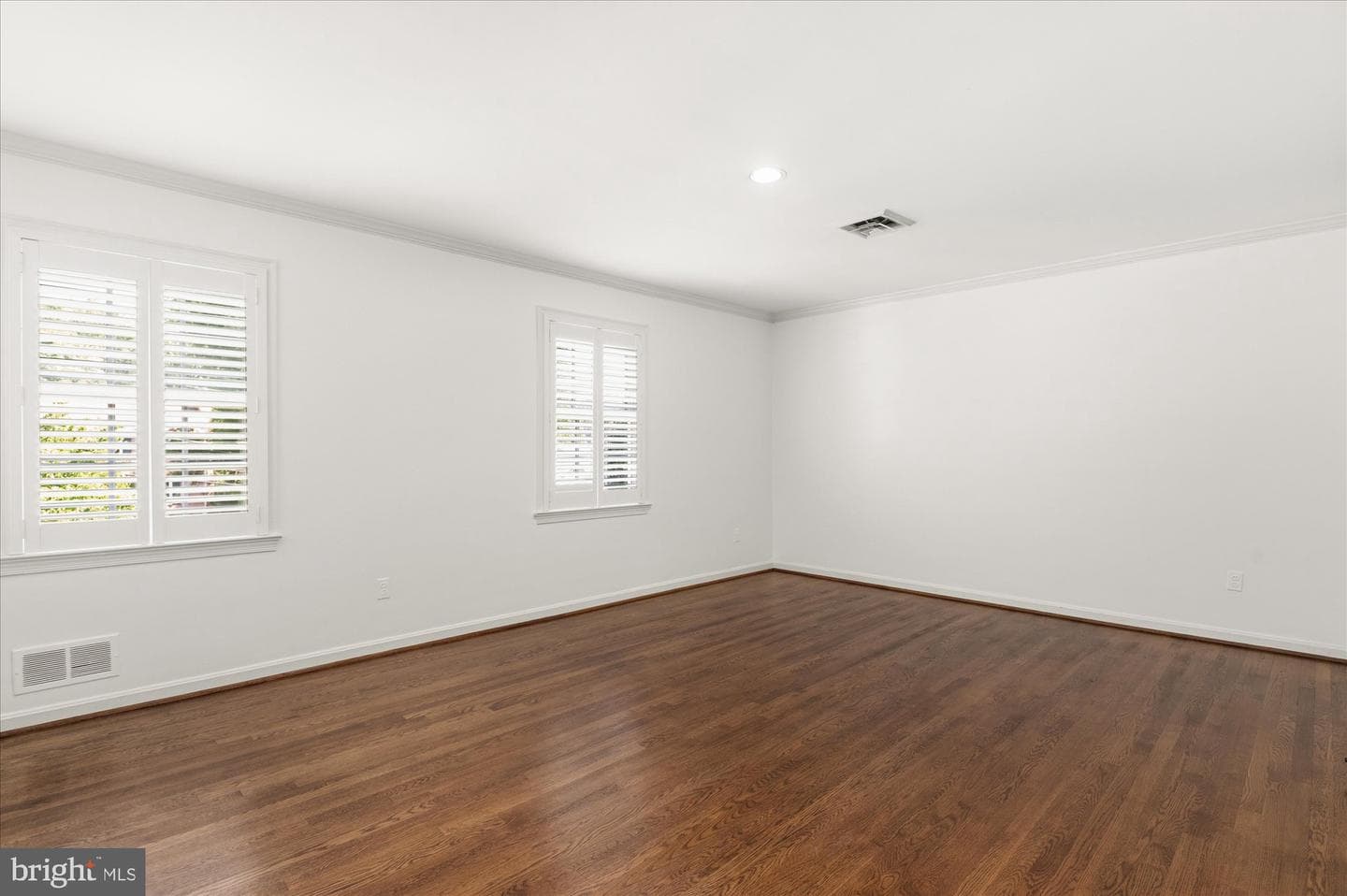 10019 Kendale Road photo 43
