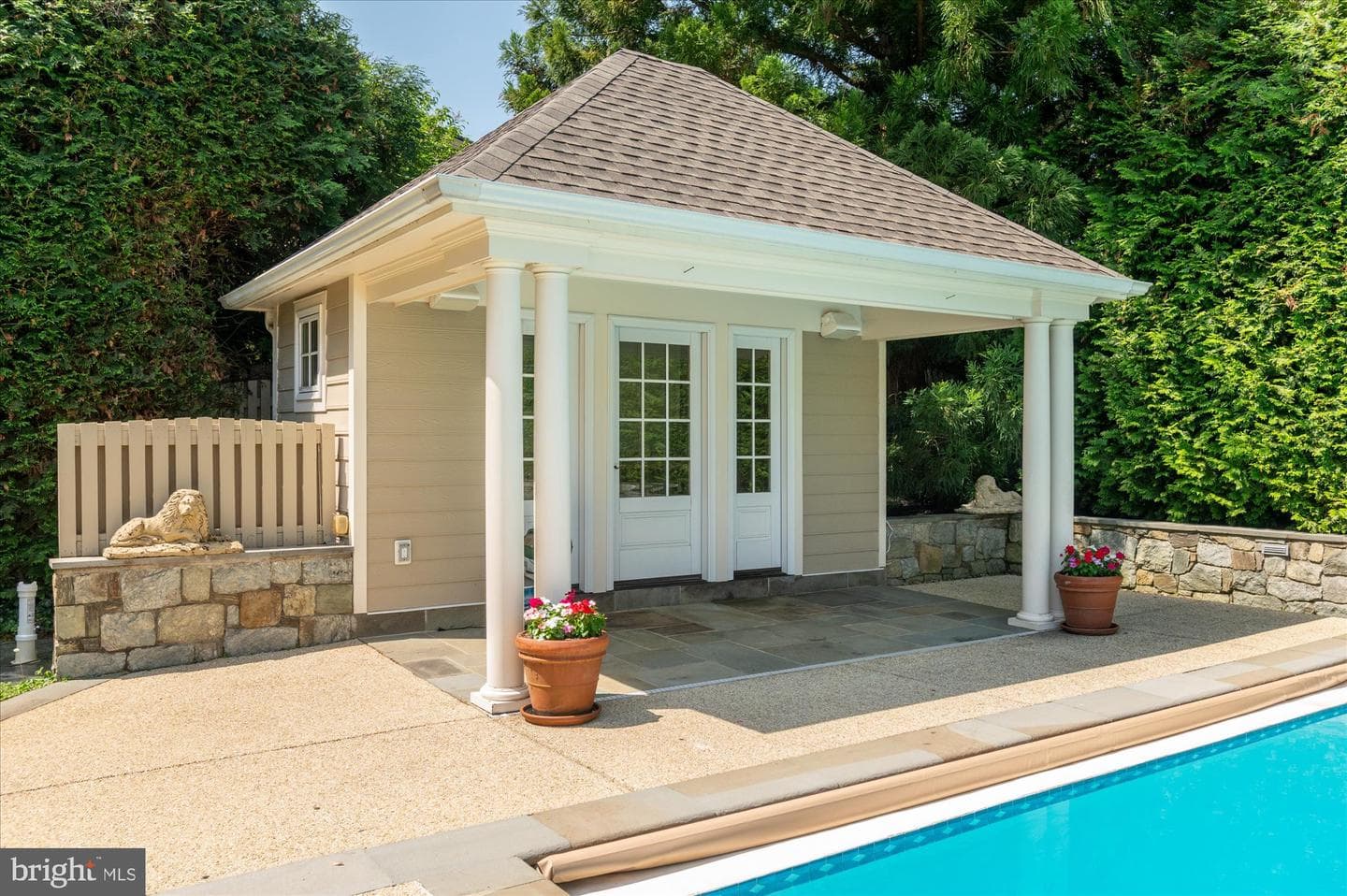 10019 Kendale Road photo 8