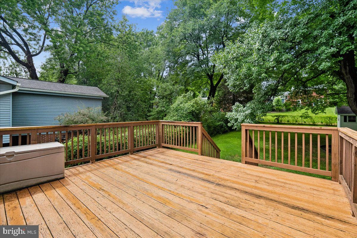 9817 Cherry Tree Lane photo 21