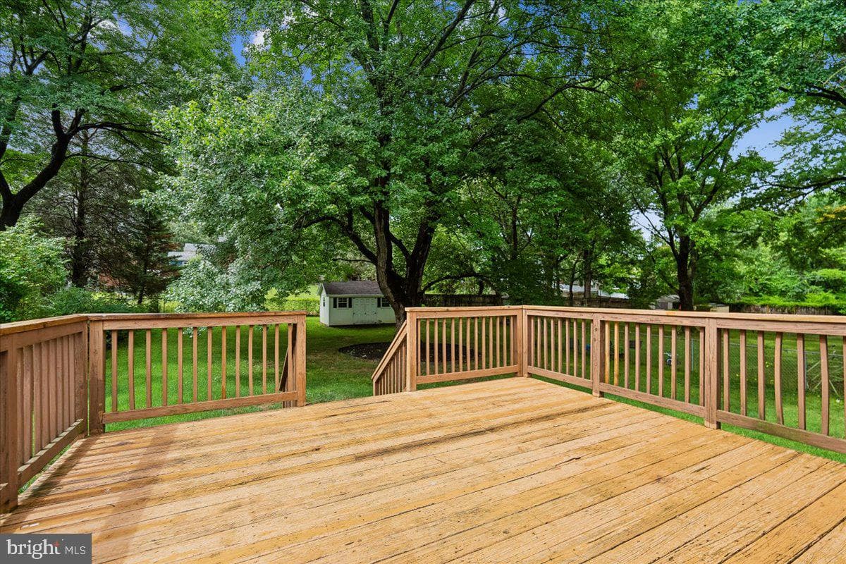 9817 Cherry Tree Lane photo 22