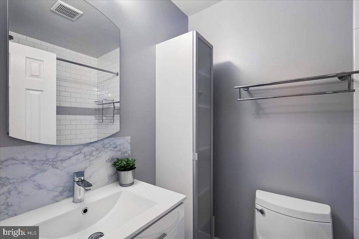 9817 Cherry Tree Lane photo 26