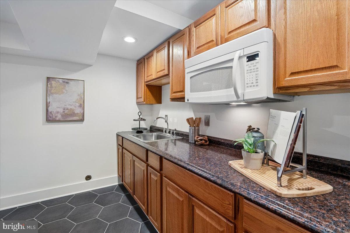 9817 Cherry Tree Lane photo 39