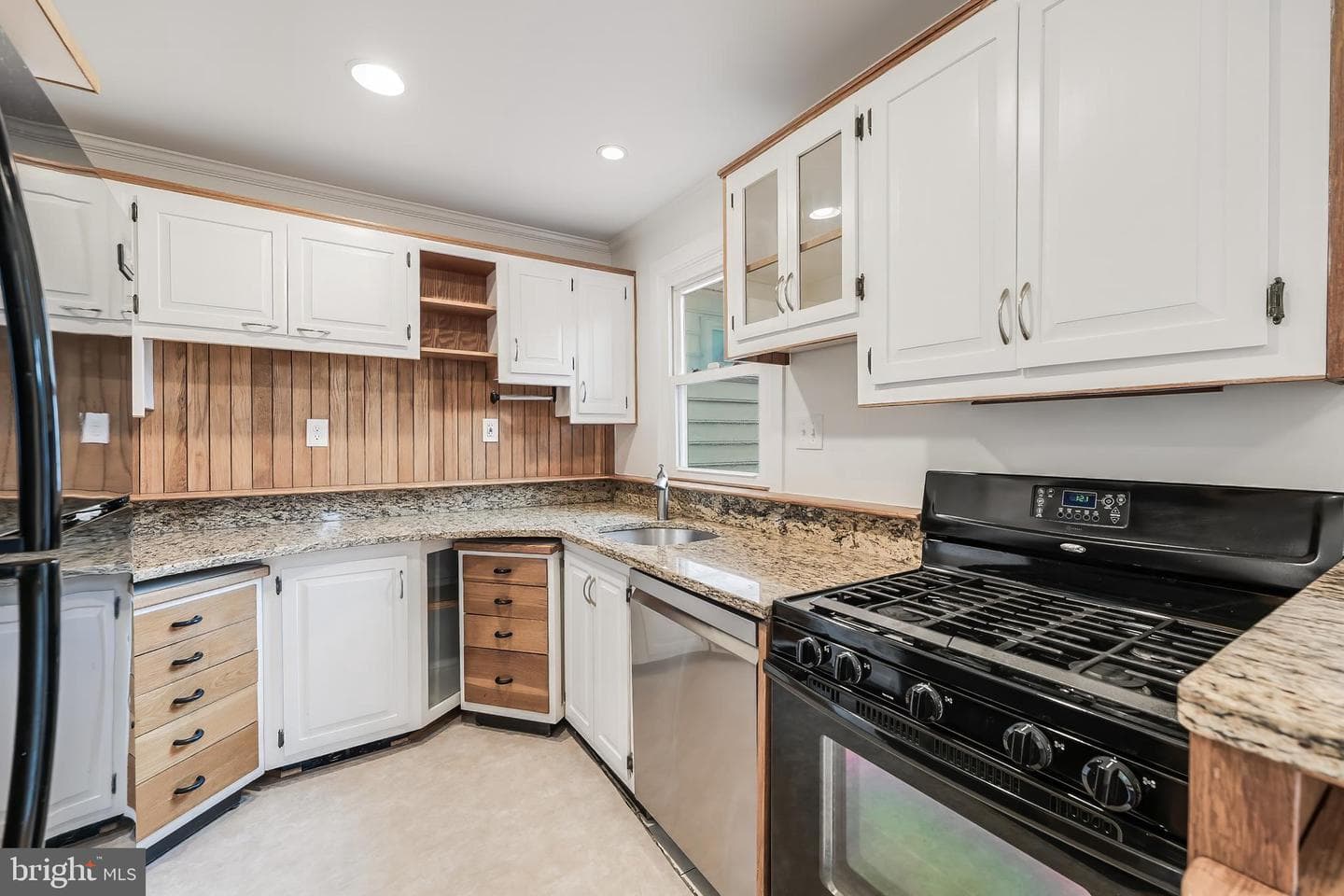 3003 Findley Road photo 5