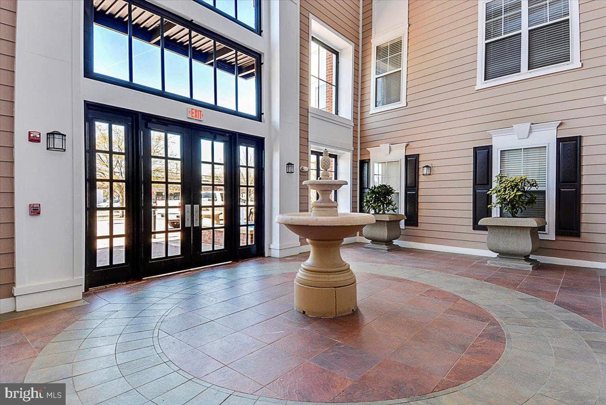 501 Hungerford Drive #105 photo 30