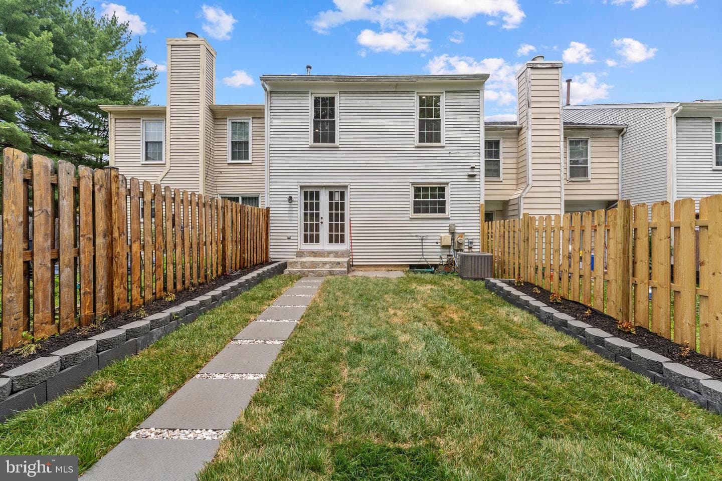 671 Concerto Lane photo 45