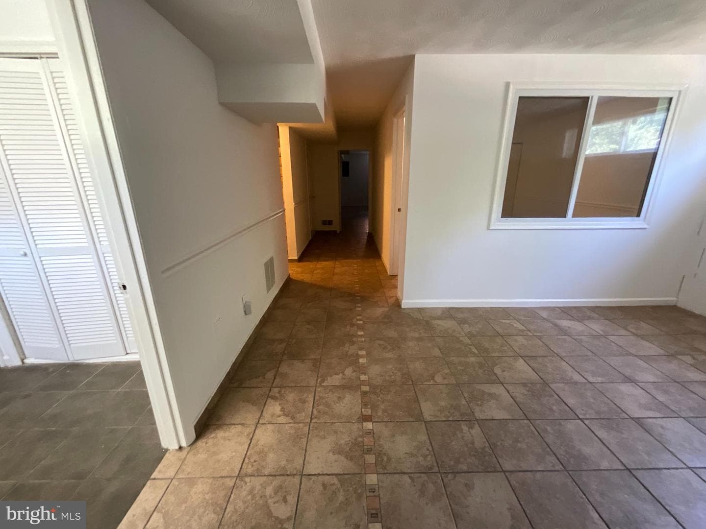 10708 Meadowhill Road photo 18