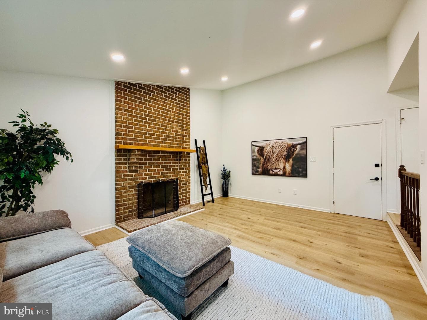 815 Whitehall Street photo 15