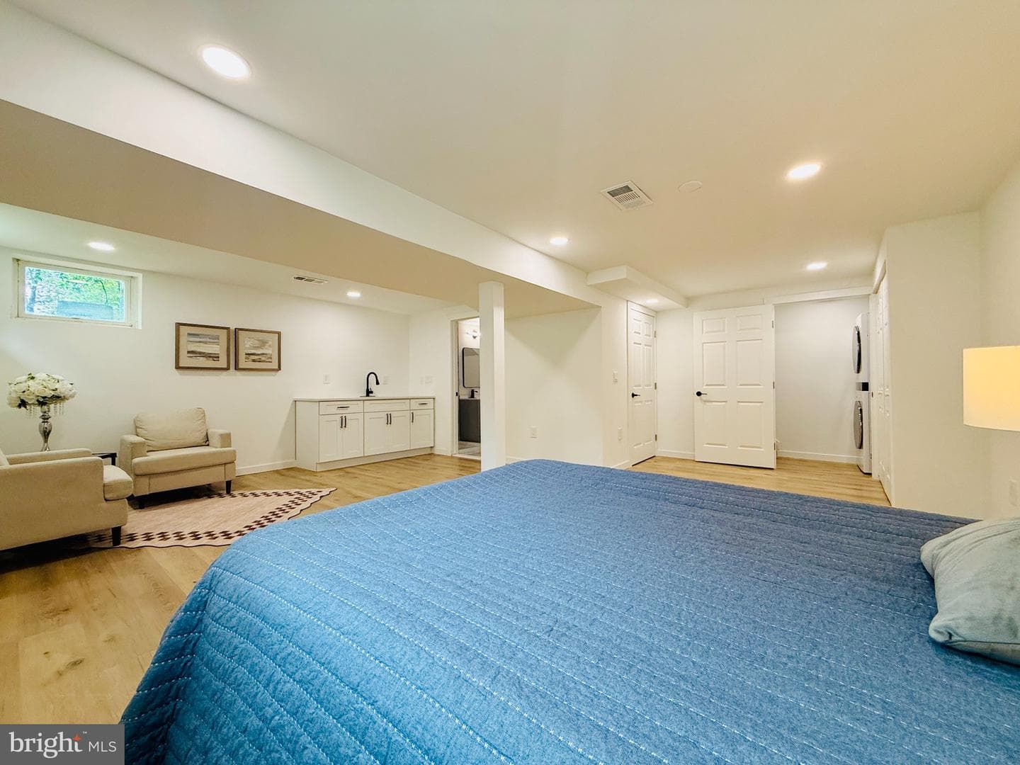 815 Whitehall Street photo 28