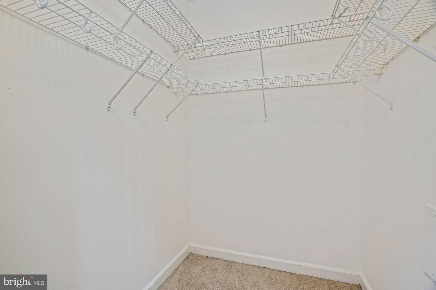 501 Hungerford Drive #p83 photo 16