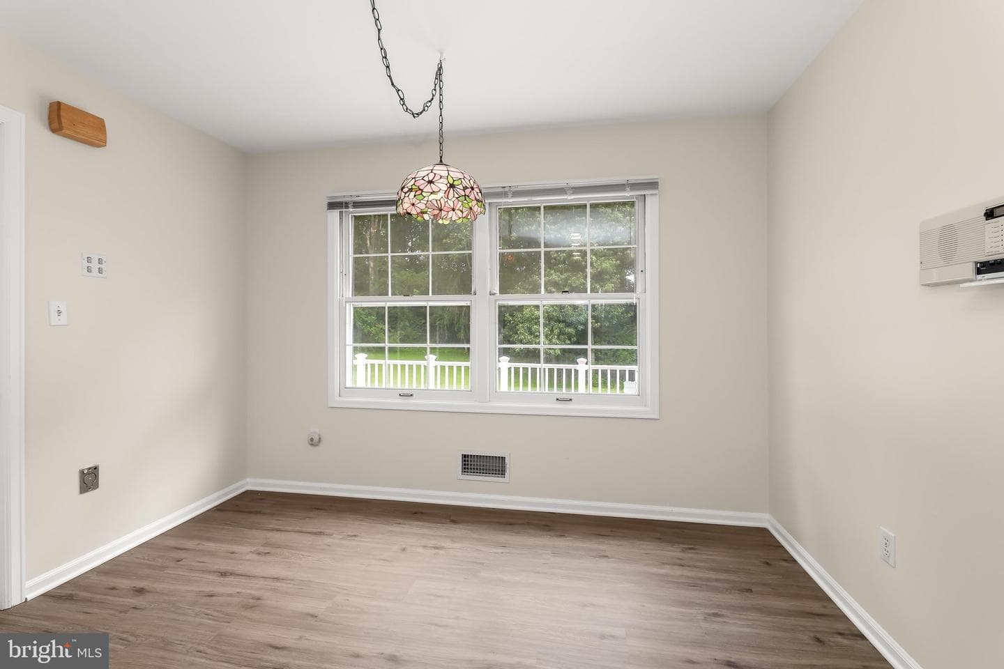 12709 Hammonton Road photo 19