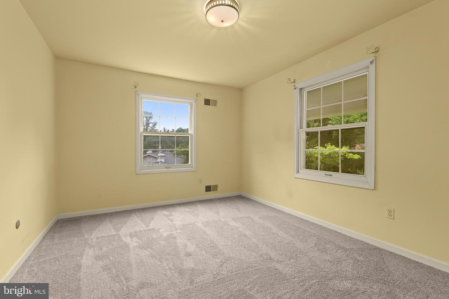 12709 Hammonton Road photo 32