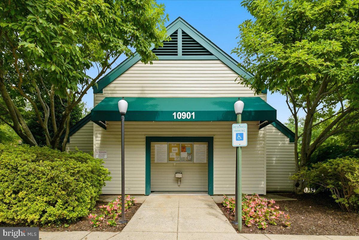 5812 Inman Park Circle #120 photo 38