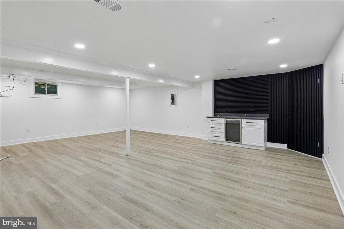 8607 Wild Olive Drive photo 25