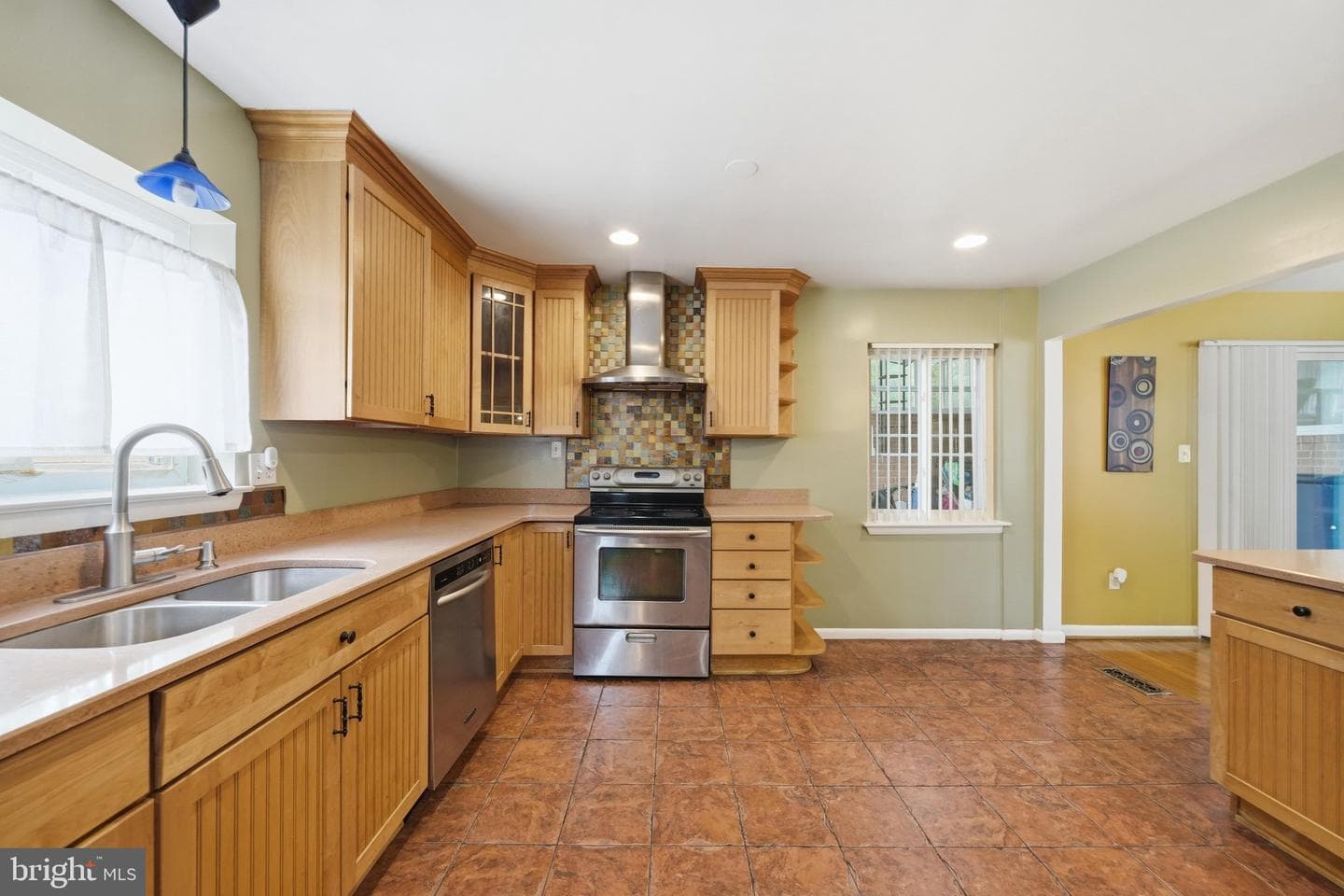 11412 Fairoak Drive photo 13